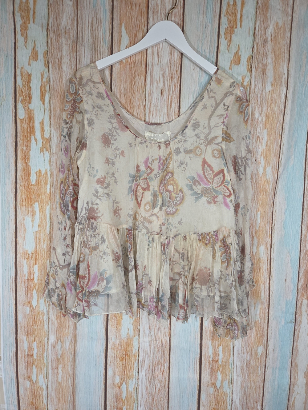Johnny Was 100% Silk Women’s Floral Cream Boho Peasant Top. Size Small